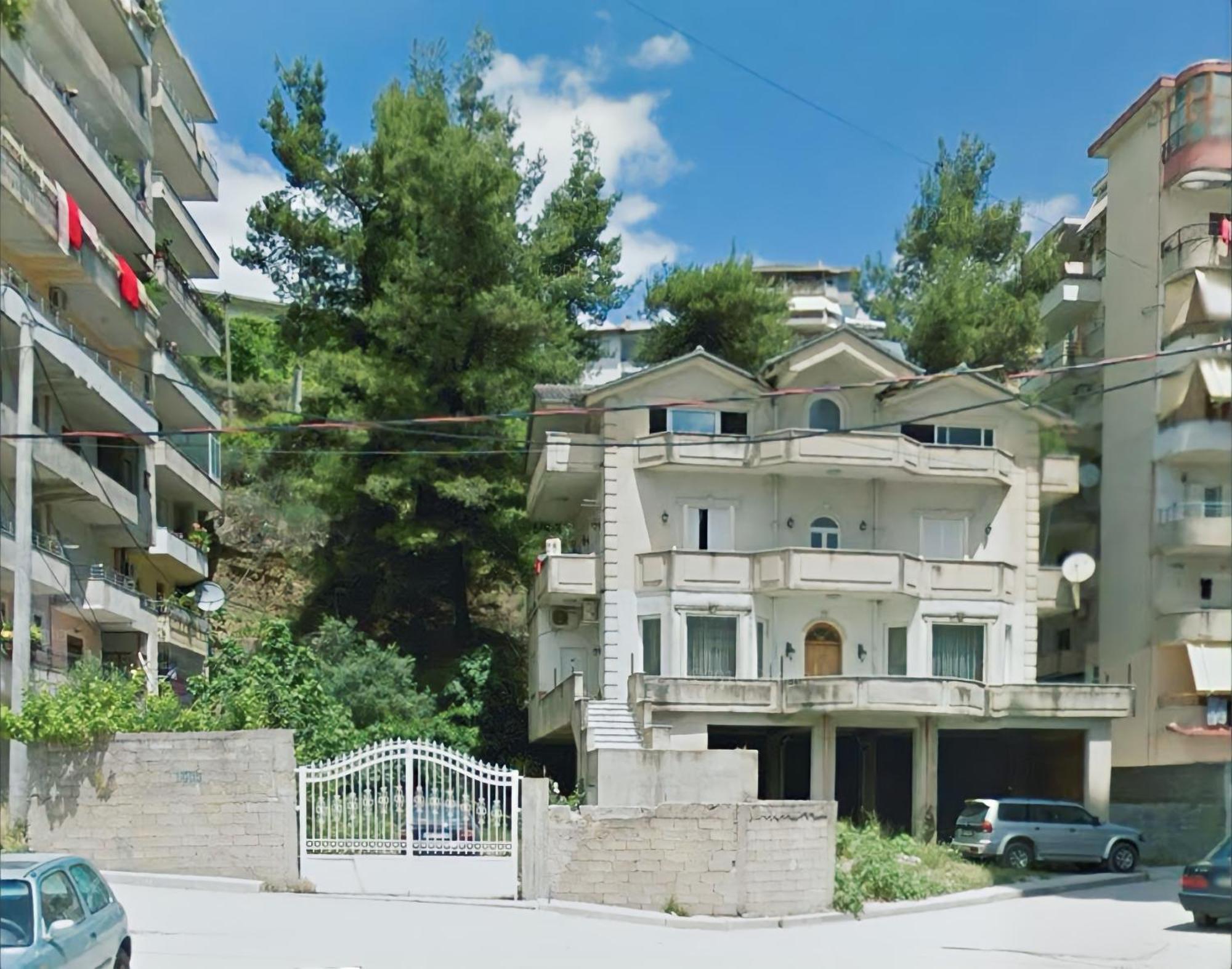 Silver Villa Gjirokaster Exterior photo